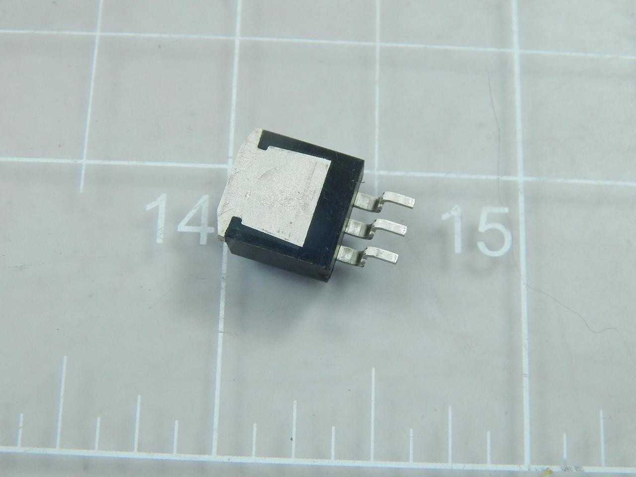 LOT OF 7000 MICREL MIC2940A LOW-DROPOUT VOLTAGE REGULATOR T95069 - PNEUMATIC REGULATOR