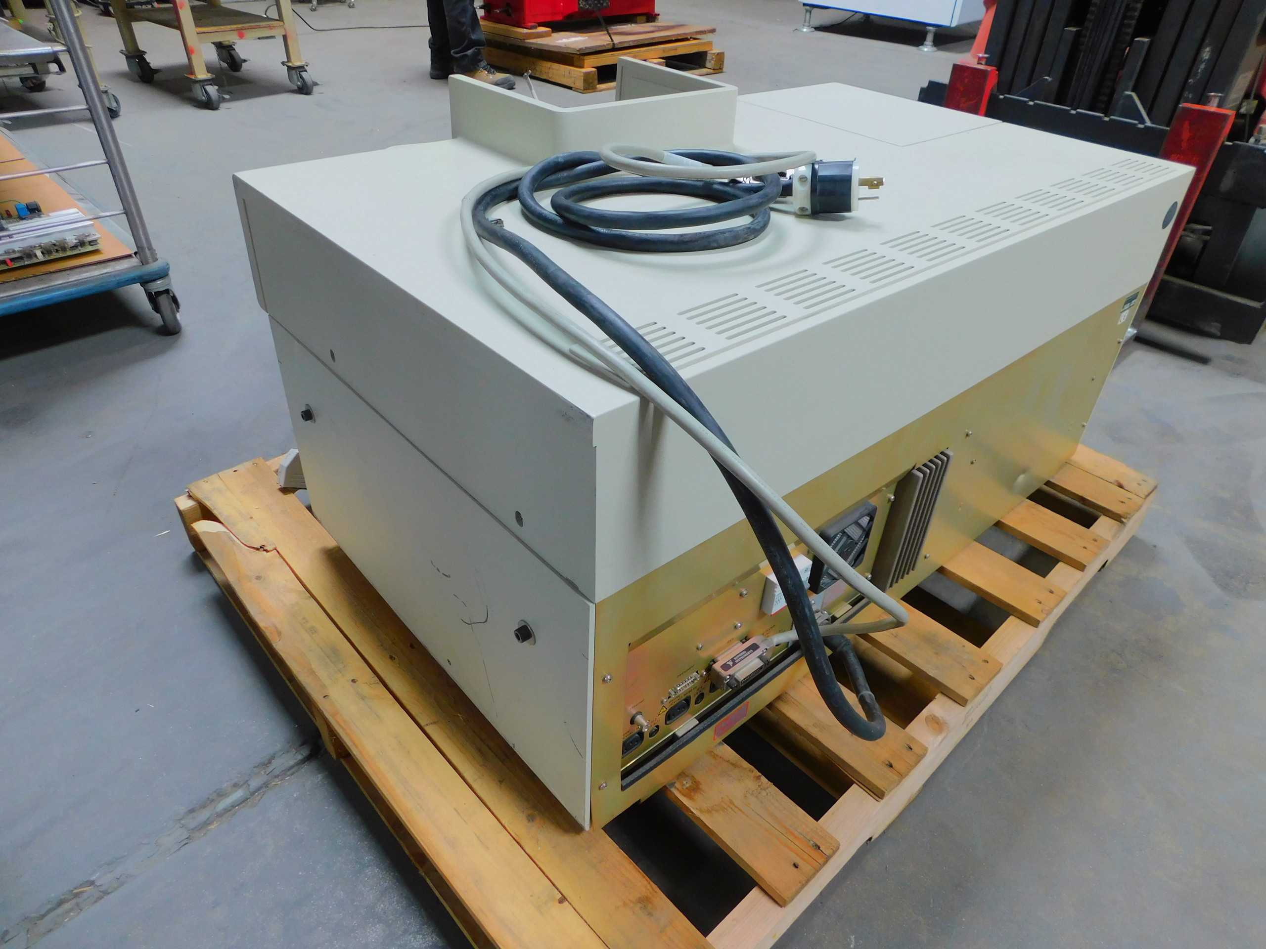 Perkin Elmer 4110ZL Spectrometer - High Precision Analytical Instrument - FURNACES