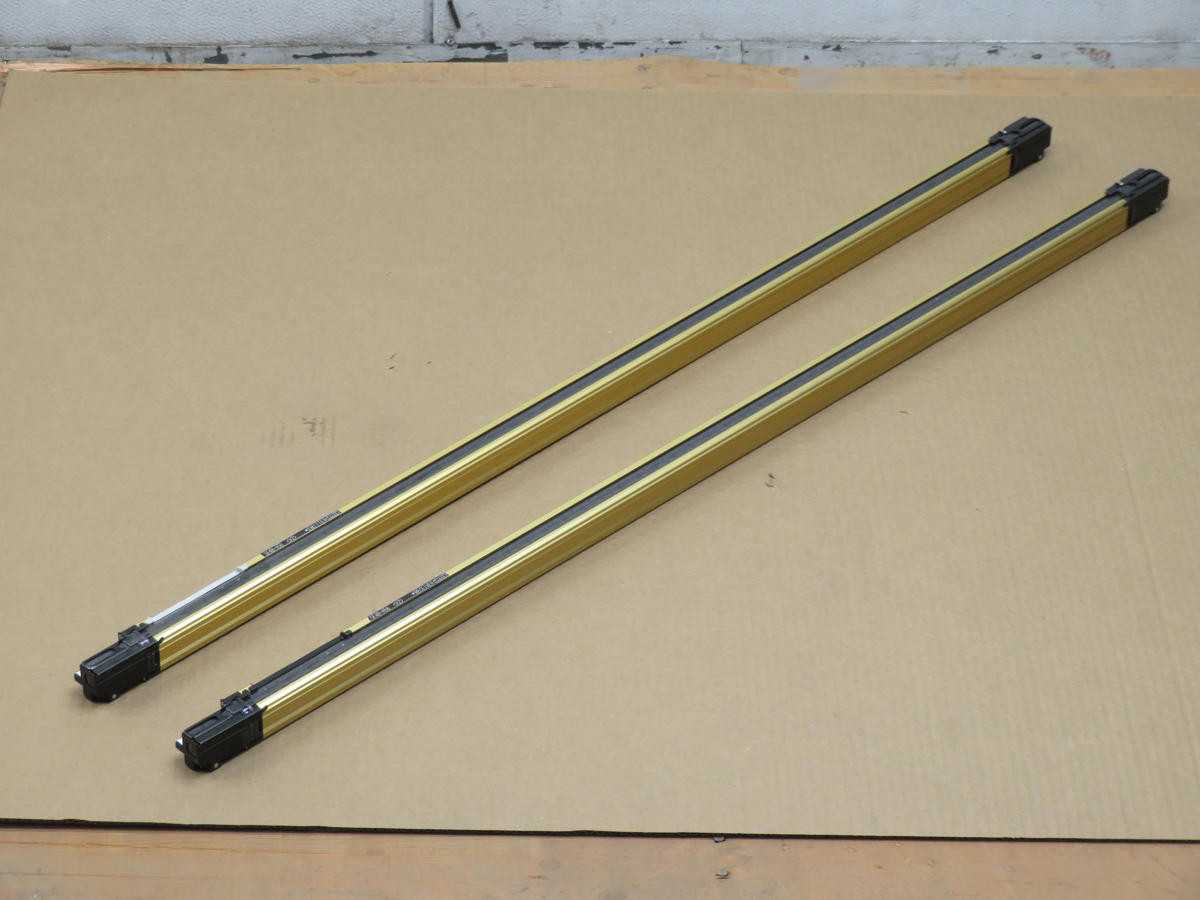 Lot Of 2 Panasonic SF4B-H56 E & SF4B-H56 D Sensors T216217 - SENSORS