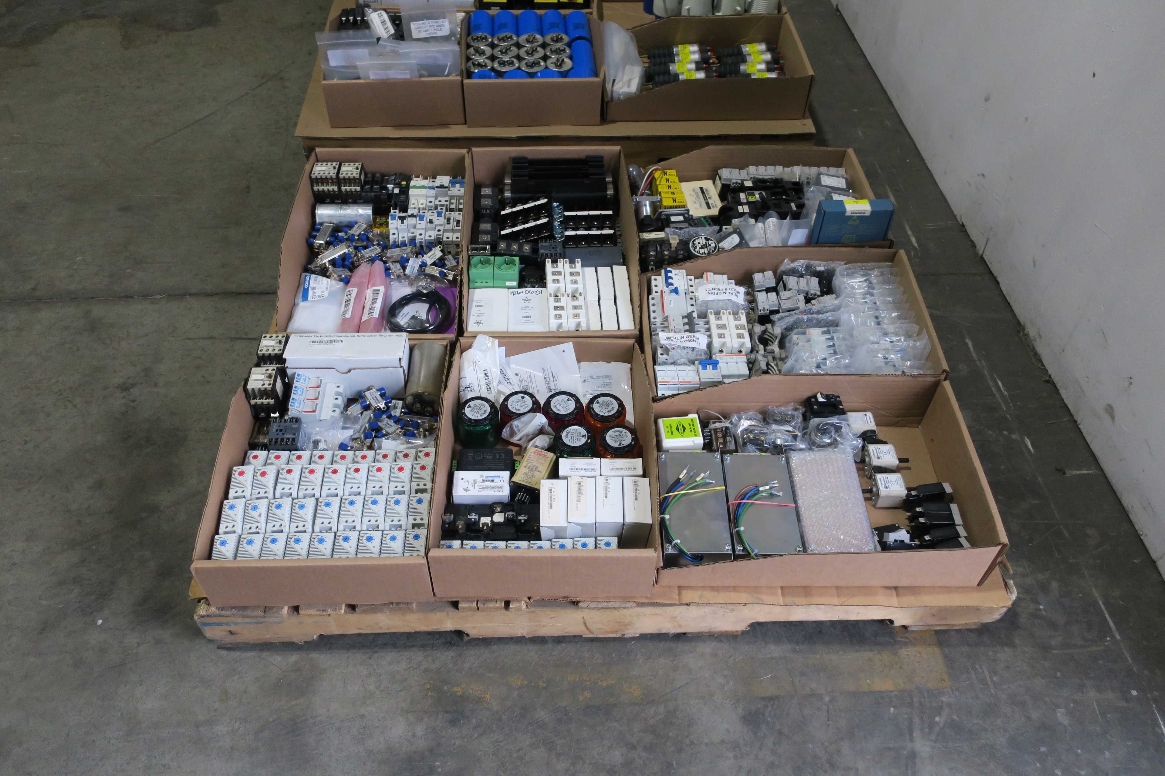 SKU 1784032 - 2 PALLETS OF ASSORTED ELECTRICAL COMPONENTS - ELECTRICAL COMPONENTS