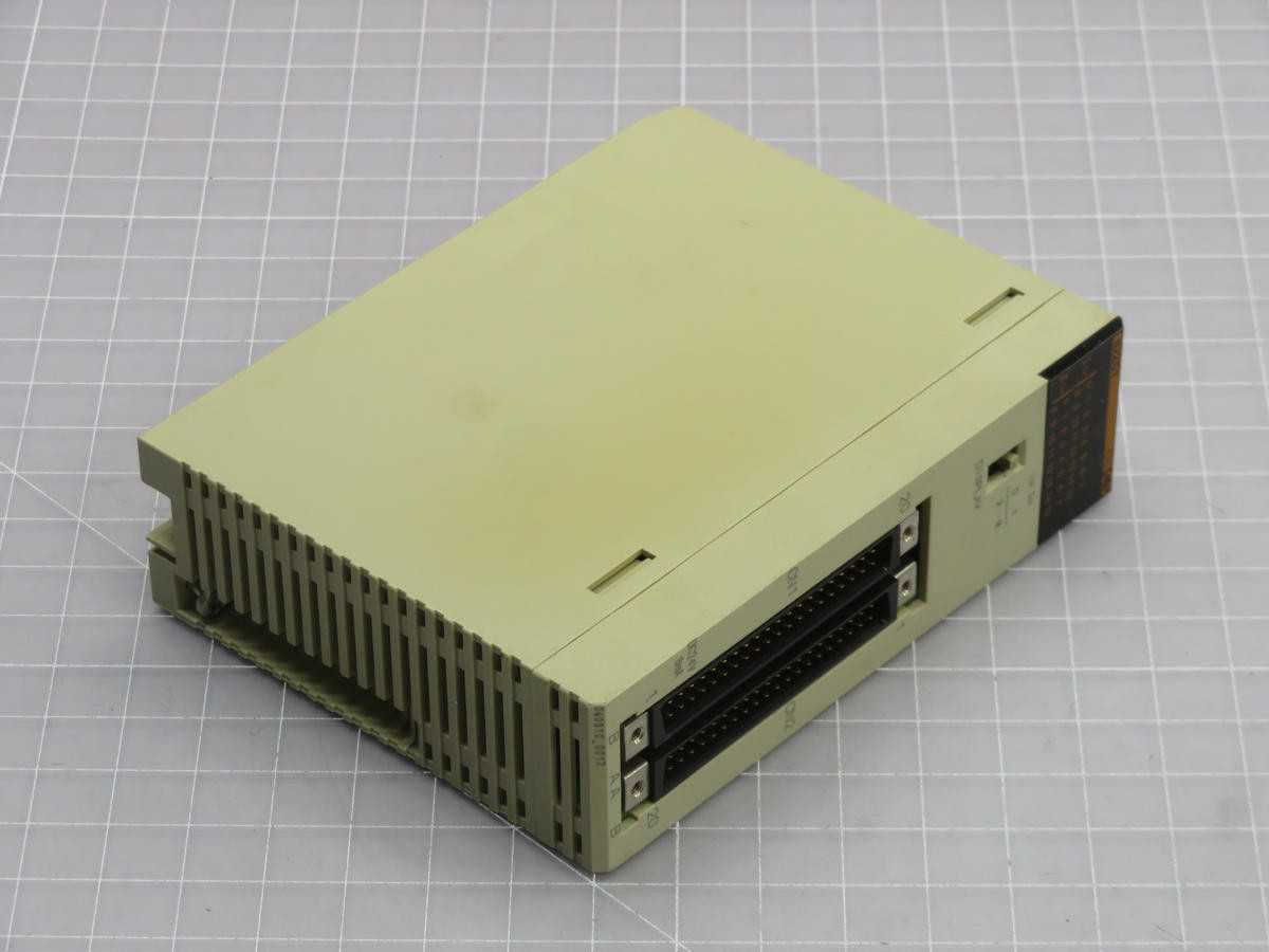 OMRON CS 1W-ID261 INPUT MODULE T229788 - PLC MODULES