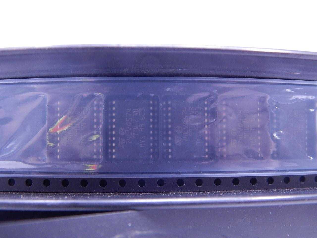 LOT OF 1000 STMICROELECTRONICS 74AC574MTR OCAL D-TYPE FLIP FLOP WITH 3-STATE OUTPUT NON INVERTING T1 - ELECTRONIC COMPONENTS