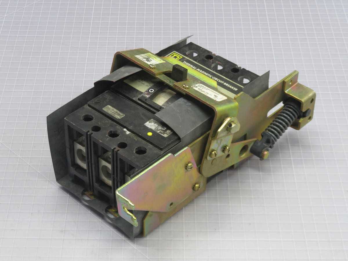 SQUARE D KCL34150 MOLDED CASE CIRCUIT BREAKER T229082 - CIRCUIT BREAKERS