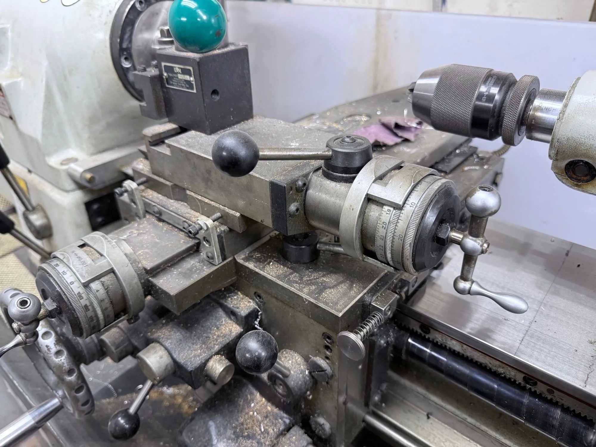 2 Acra ATL618E Tool Room Lathe, Similar To Hardinge HLV-EM - MANUAL LATHES