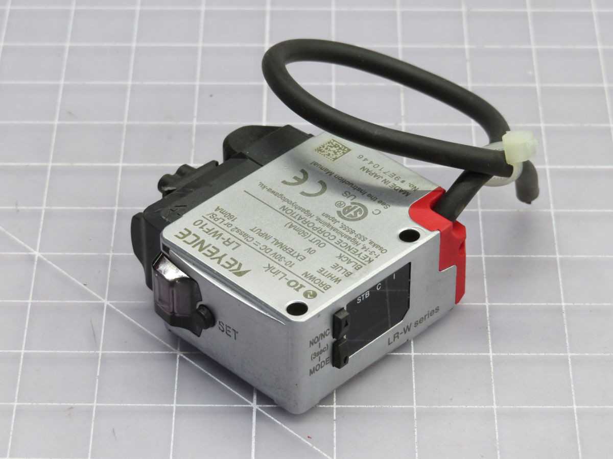 KEYENCE LR-WF10 SENSOR T252239 - SENSORS