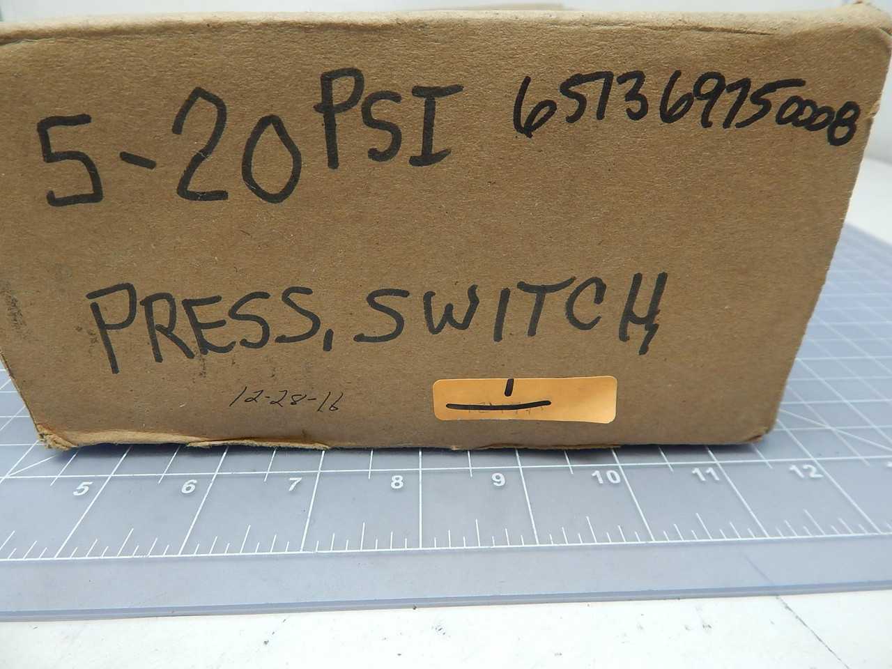 RUELCO 657369750008 STAINLESS STEEL PNEUMATIC PRESSURE SWITCH T149918 - PRESSURE MEASUREMENT