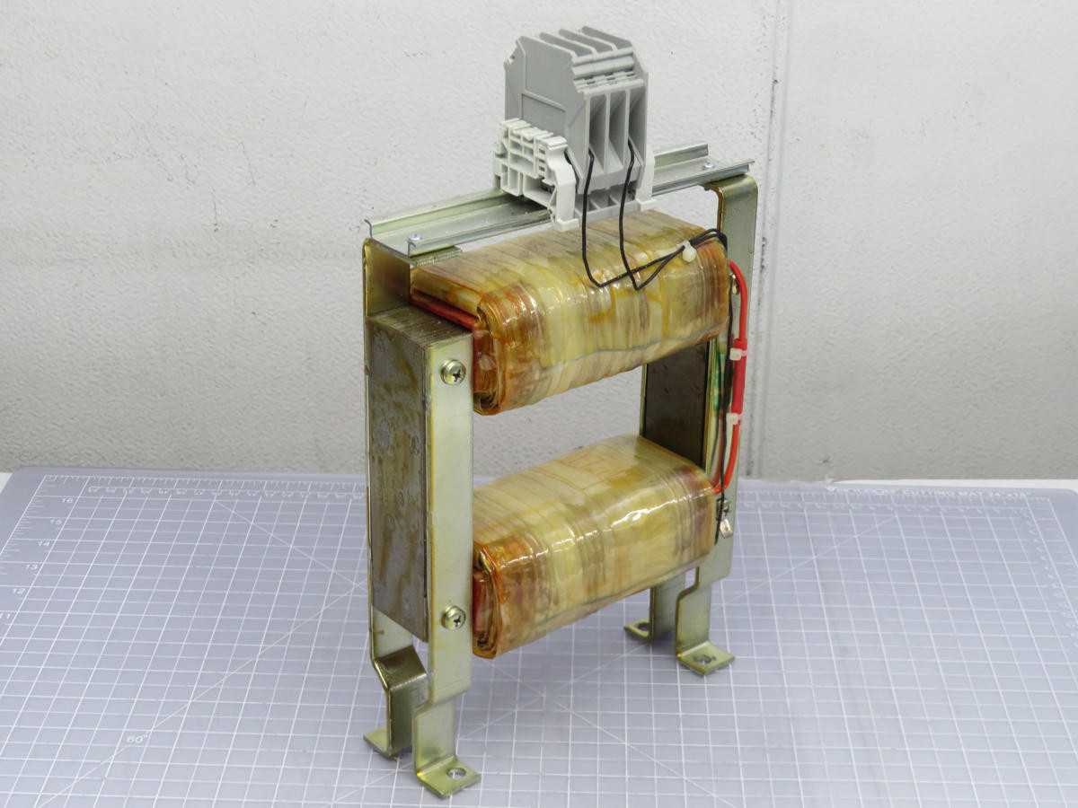 ABB 3AST478115B3 Voltage Transformer T199615 - Reliable Power Solution - POWER TRANSFORMERS