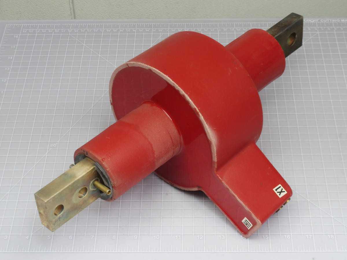 11454098 TRANSFORMER CURRENT 300/5A MCS21 BPONO-72114 T194400 - POWER TRANSFORMERS