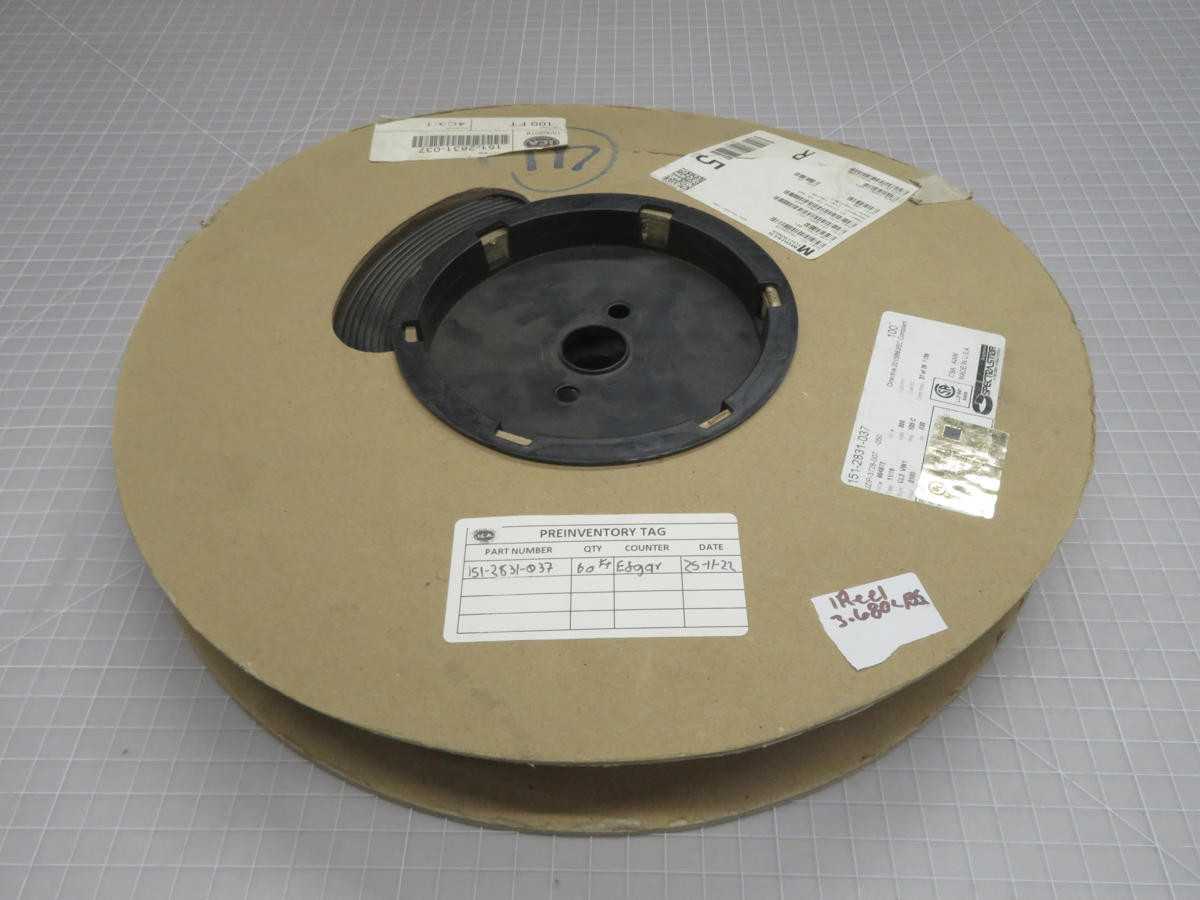 LOT OF 50 FT AMPHENOL 151-2831-037 SPECTRA-STRIP FLAT CABLES 37 CONDUCTOR 28 AWG T204606 - RIBBON CABLE
