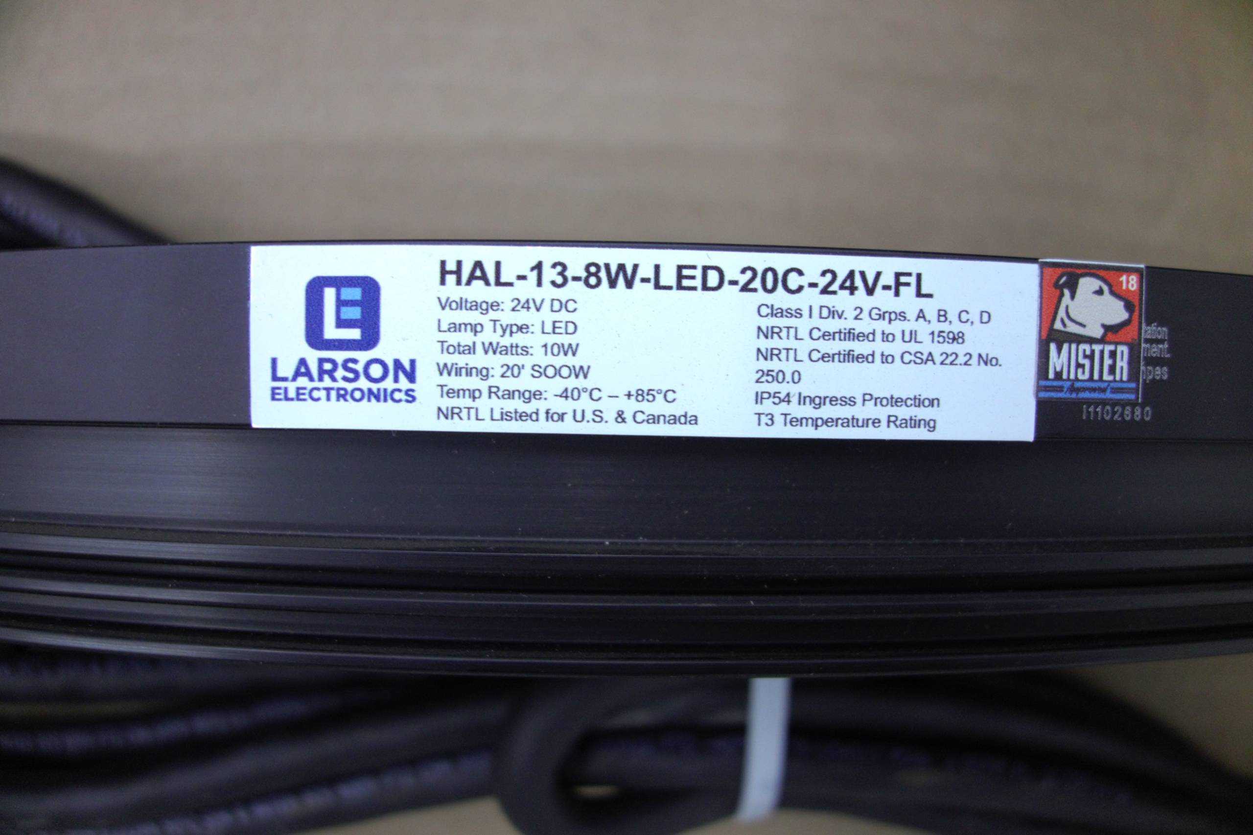 SKU 1786689 - PALLET OF LARSON HAL-13-8W-LED-20C-24V-FL LED LIGHTS - LIGHTING