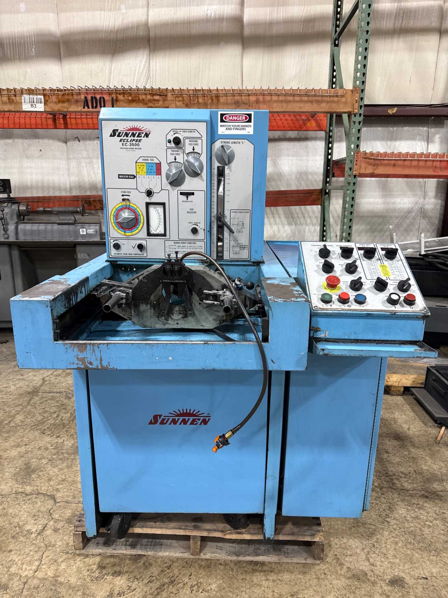 SUNNEN EC-3500E HONING MACHINE - HONING MACHINES