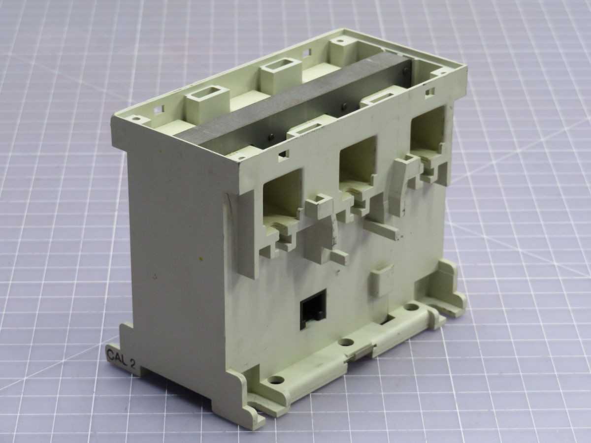 ALLEN BRADLEY 825-MCM180 CONVERTER MODULE T251313 - MISCELLANEOUS