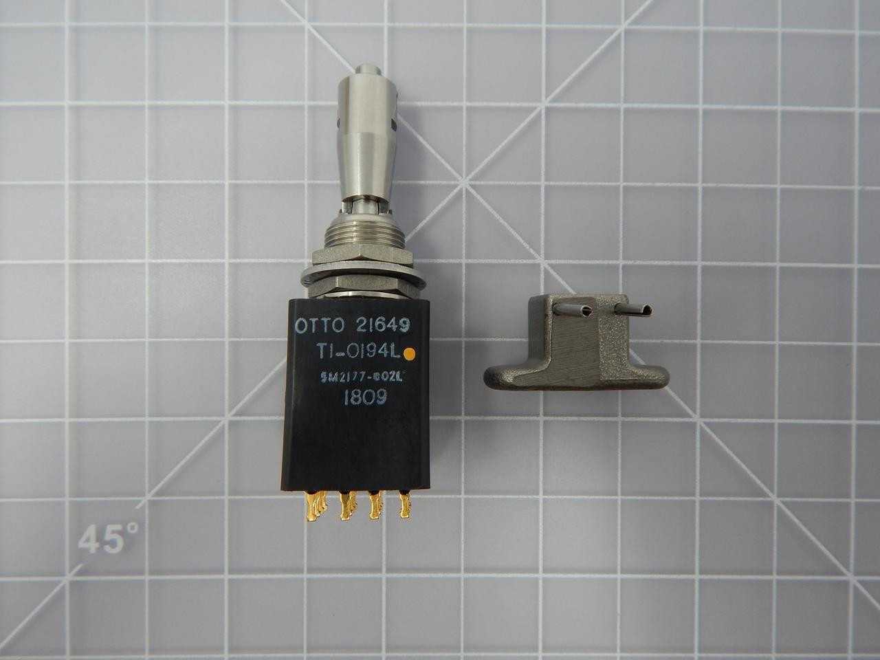 OTTO 5M2177-002L 5930-01-200-3262 TOGGLE SWITCH/PADDLE SWITCH T133582 - SWITCHES