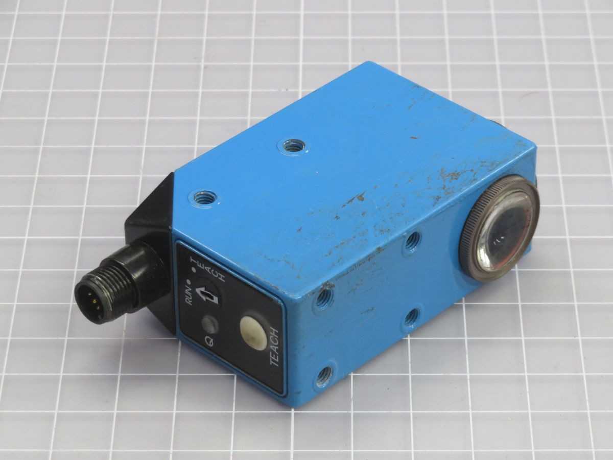 SICK KT5W-2P2116 1 022 312 CONTRAST SENSOR T261112 - SENSORS