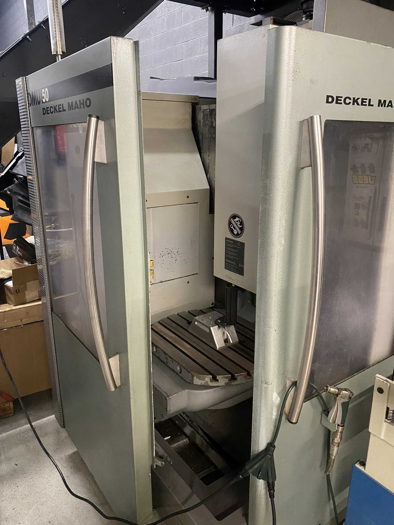 2005 Deckel Maho DMU 50 5-Axis Universal Machining Center - 10000 RPM, Heidenhain MillPlus V521 - VERTICAL MACHINING CENTERS