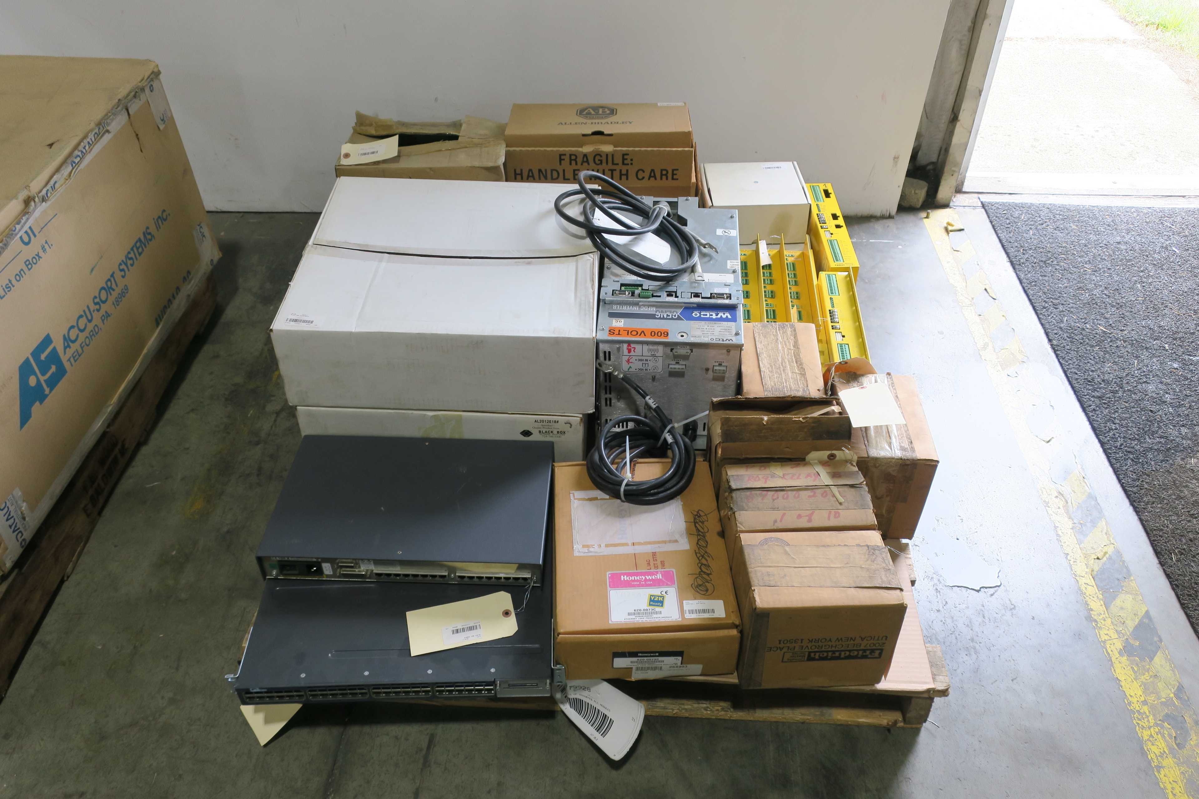 SKU 1779928 - 2 PALLETS OF ASSORTED PLC MODULES - PLC MODULES