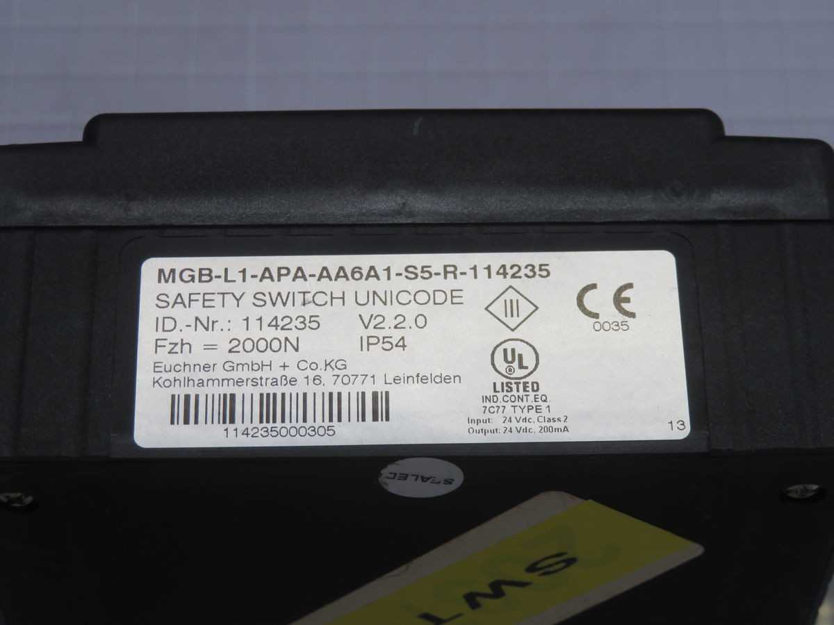 EUCHNER MGB-L1-APA-AA6A1-S5-R-114235 114235 MULTIFUNCTIONAL GATE BOX LOCKING MODULE T259960 - SWITCHES