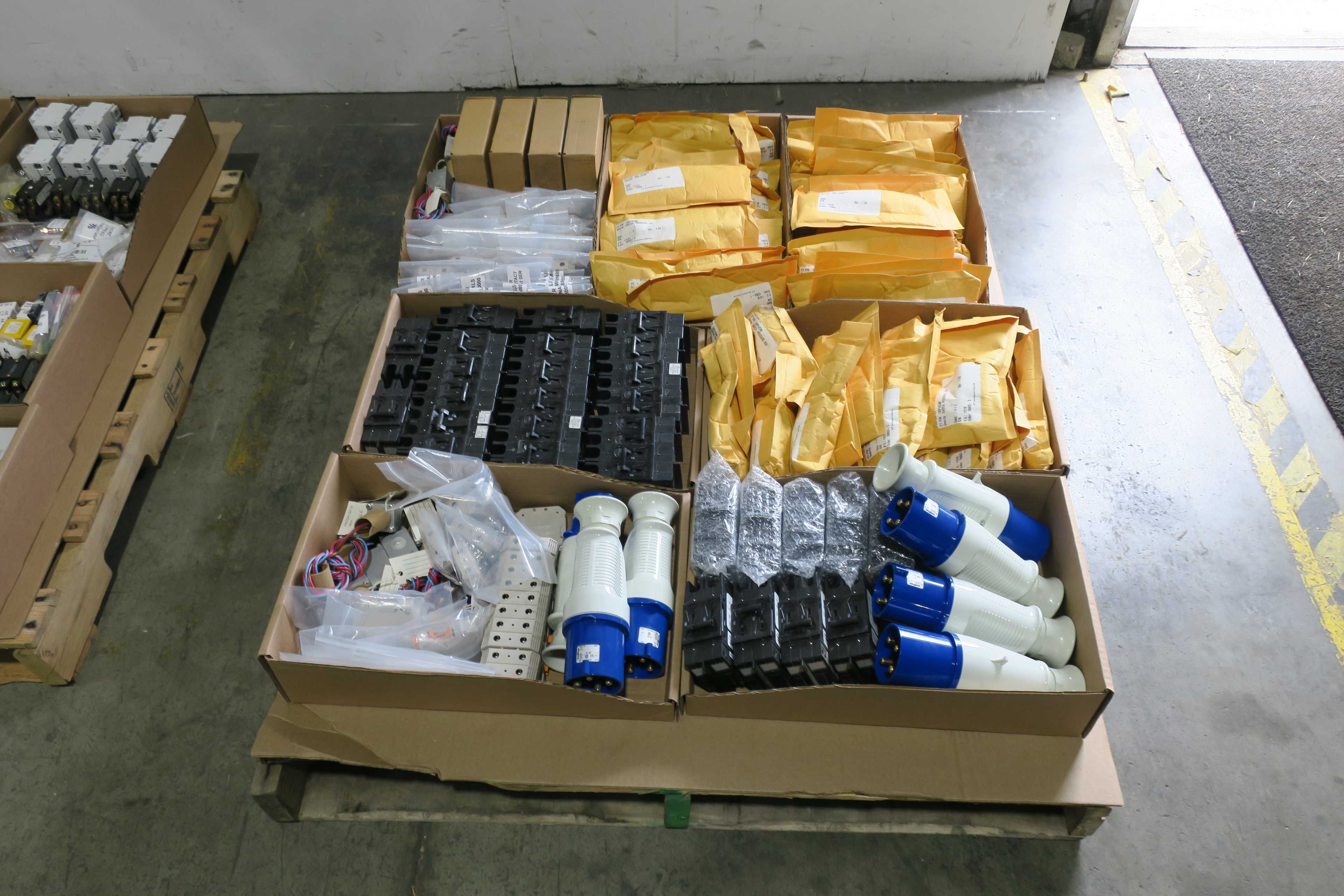 SKU 1784053 - 2 PALLETS OF ASSORTED ELECTRICAL COMPONENTS - ELECTRONIC COMPONENTS