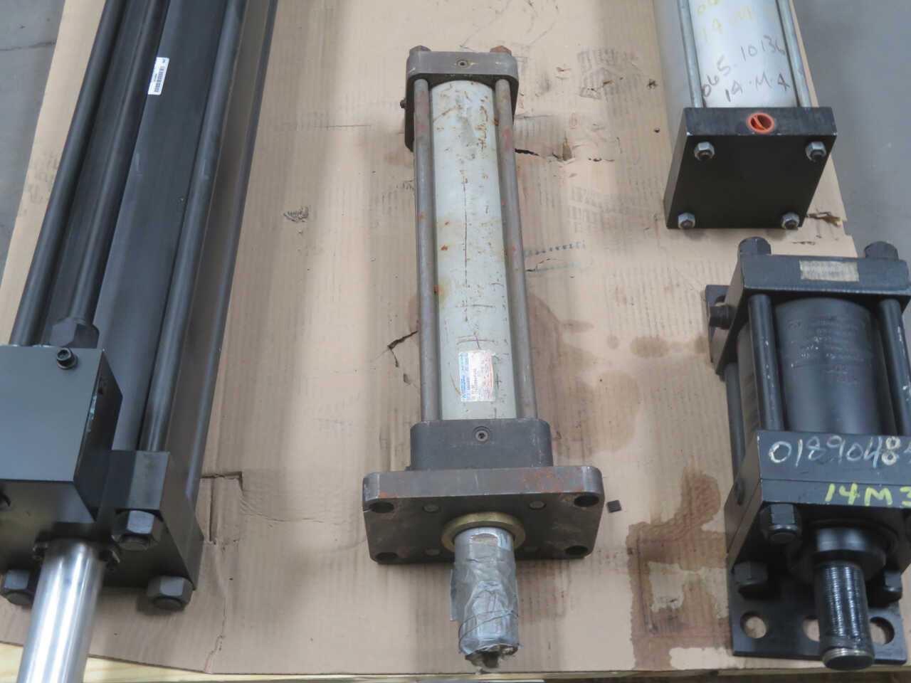 HORIUCHI FF-SA-1FA100BB400ABD DOUBLE ACTING HYDRAULIC CYLINDER T269597 - HYDRAULIC CYLINDERS