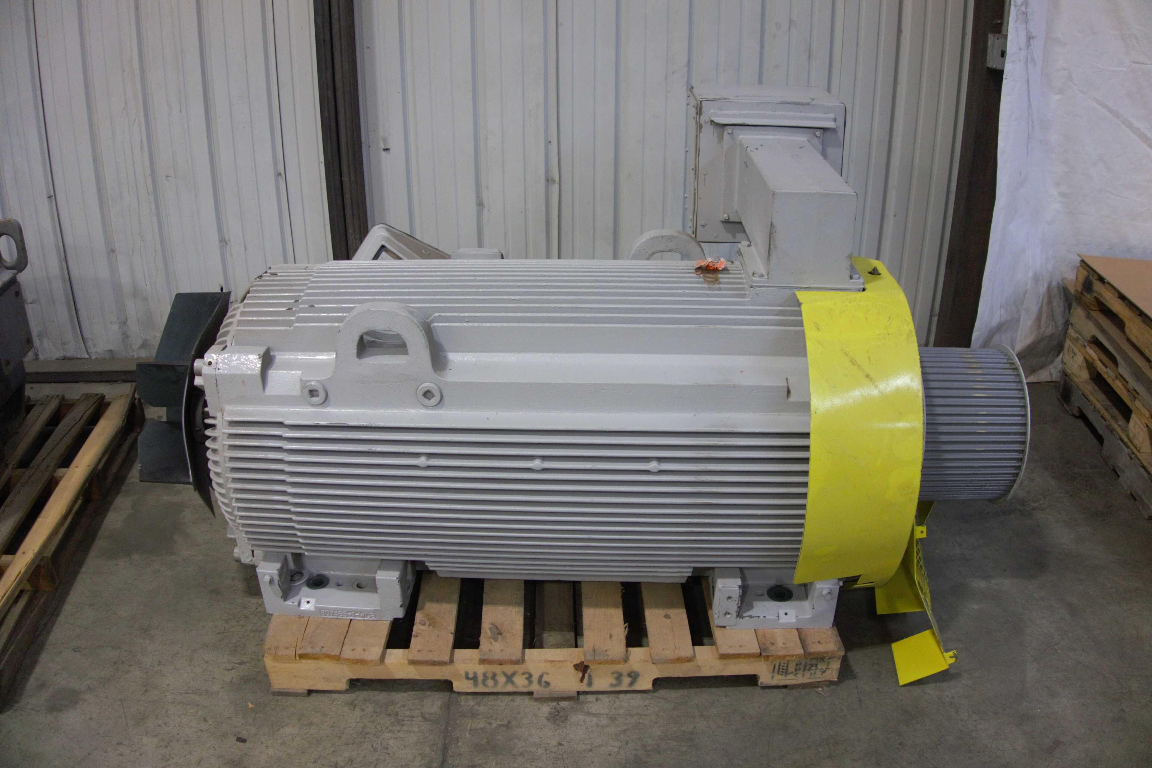 SKU 1788084 - RELIANCE ELECTRIC RW000341-DL DUTY MASTER LARGE AC MOTOR - AC MOTOR