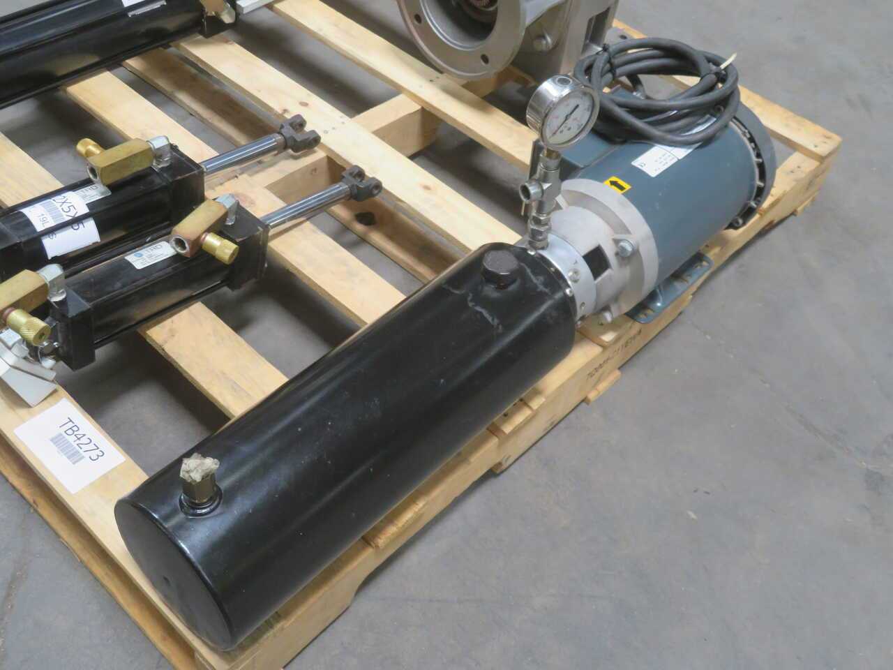 MARATHON 56B17F5305K G574 AC MOTOR W HYDRAULIC POWER UNIT - AC MOTOR
