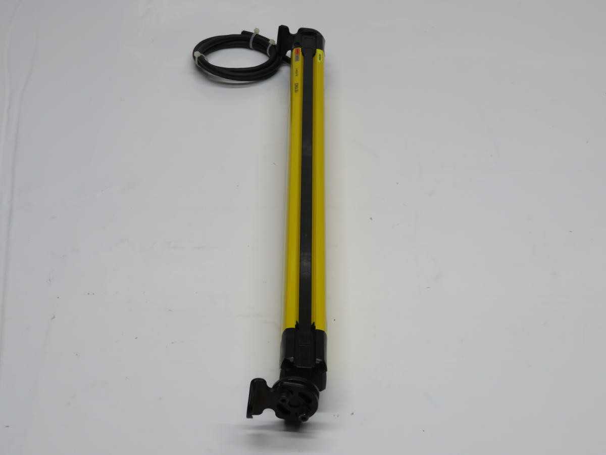 KEYENCE GL-R24H-R LIGHT SAFETY CURTAIN T211163 - SENSORS