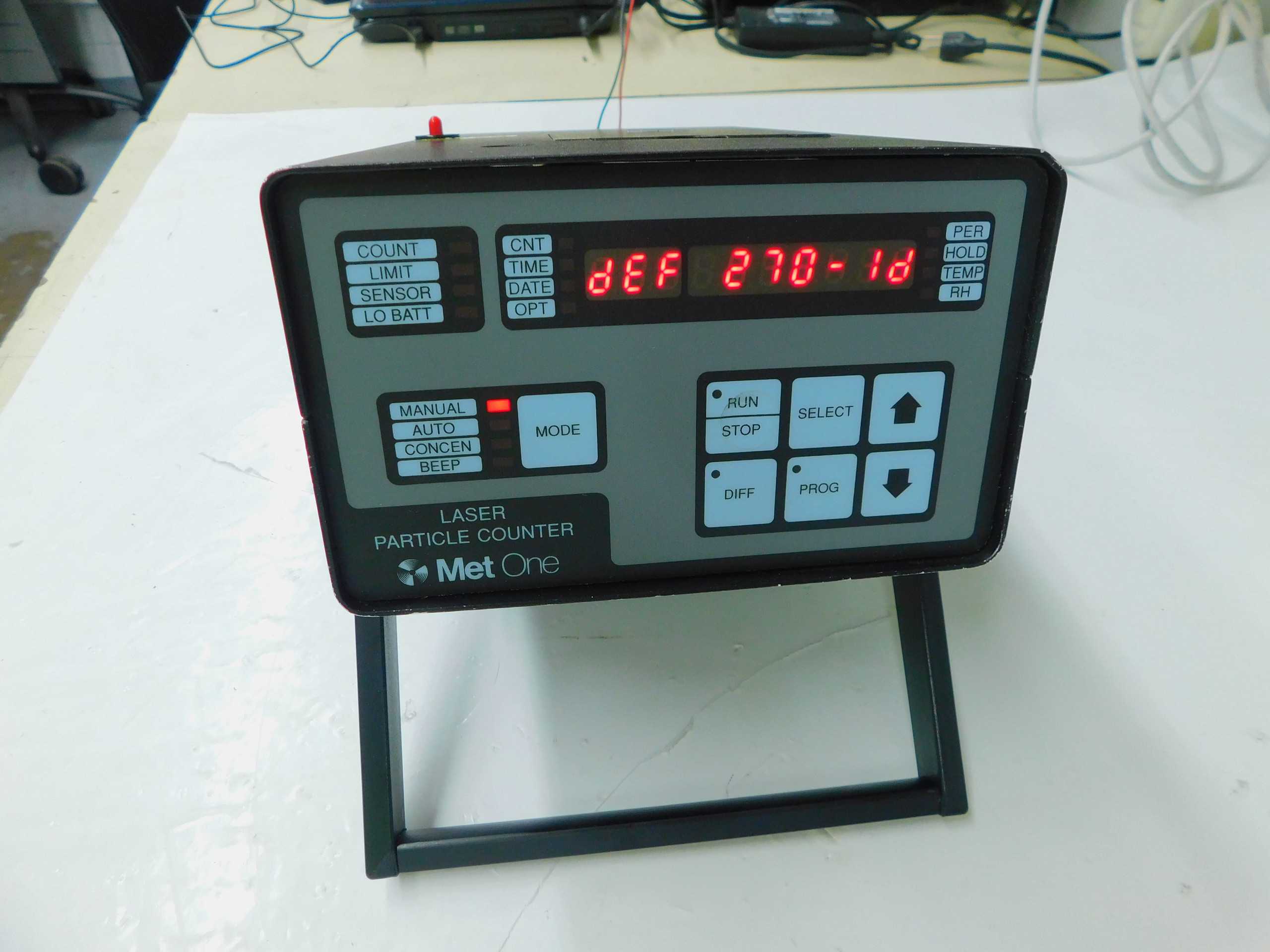 Met One 237B-.3-.1-1 Laser Particle Counter - LAB & SCIENTIFIC