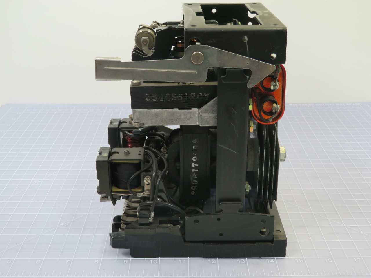 WESTINGHOUSE 6668D37A04 TYPE KAB BUS DIFFERENTIAL RELAY T186527 - PROTECTION RELAY