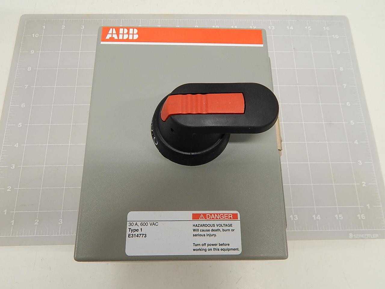 ABB ASEA BROWN BOVERI 1SCA022823R9650 EOT 30U3M1-P E314773 30 A DISCONNECT SWITCH T69742 - DISCONNECT SWITCHES