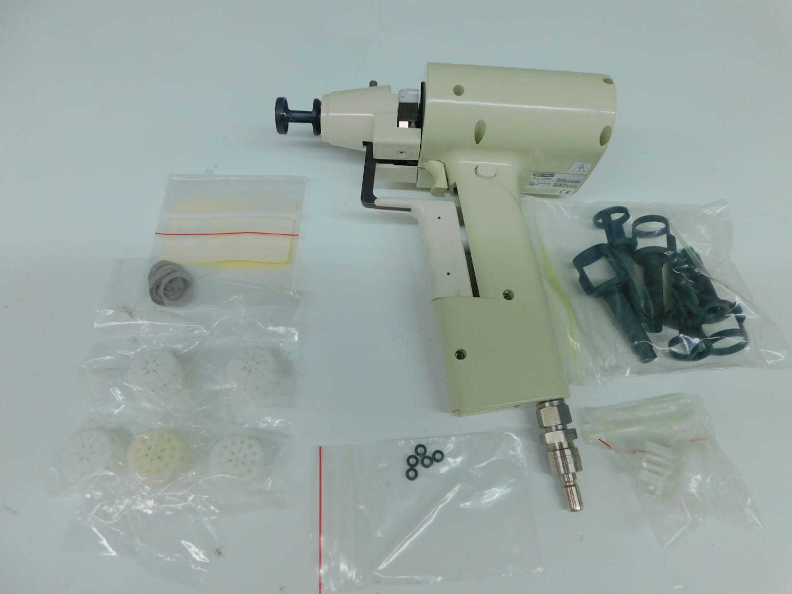 Bio-Rad Helios Gene Gun Biolistic Delivery System 600 PSI 9V Battery 1.43 Kg - LAB & SCIENTIFIC