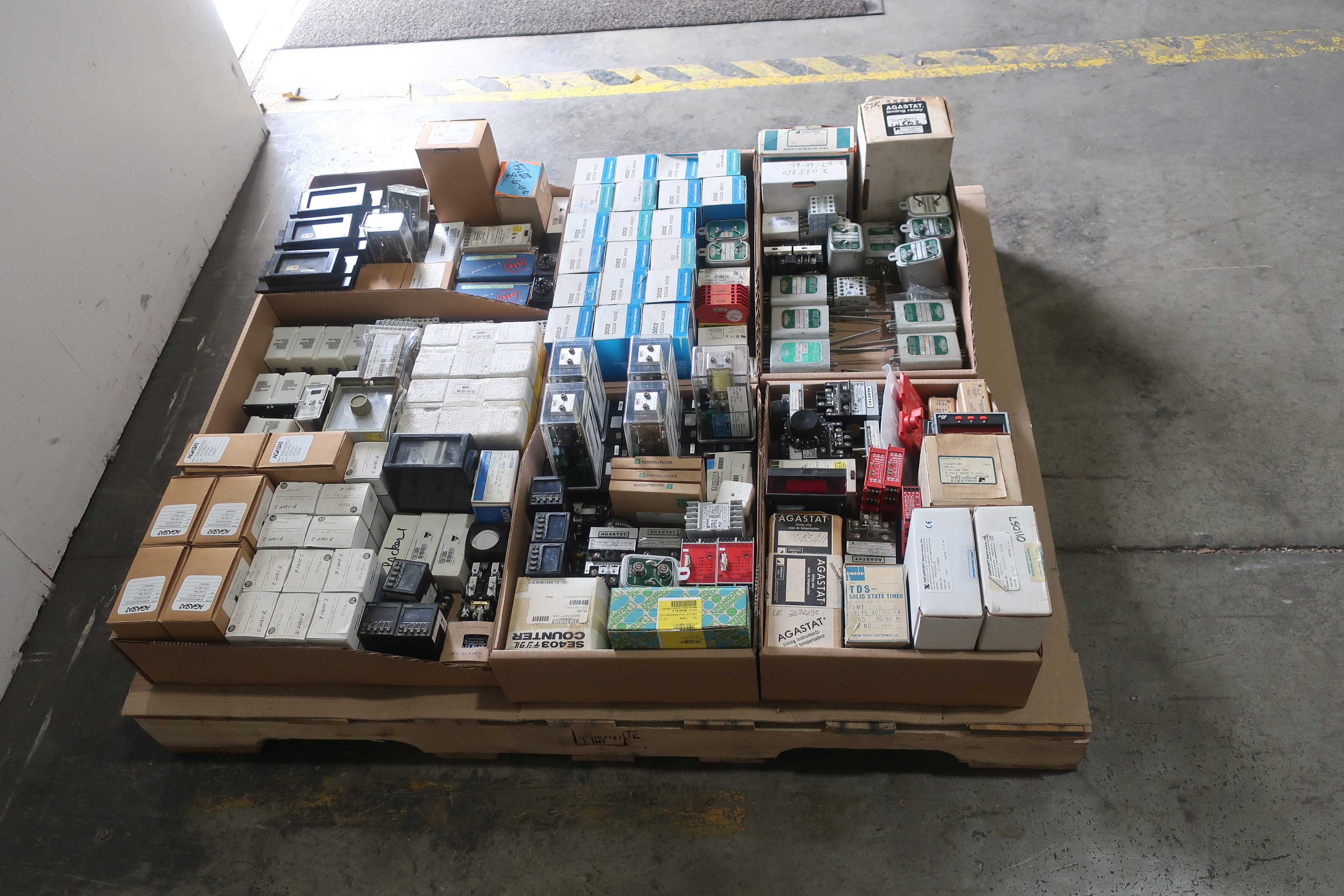 SKU 1763594 - 2 PALLETS OF ASSORTED RELAYS, COUNTERS, AND TIMERS - ELECTRICAL COMPONENTS