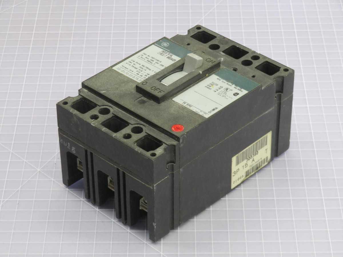 GE TED134015 CIRCUIT BREAKER T237271 - INDUSTRIAL PARTS