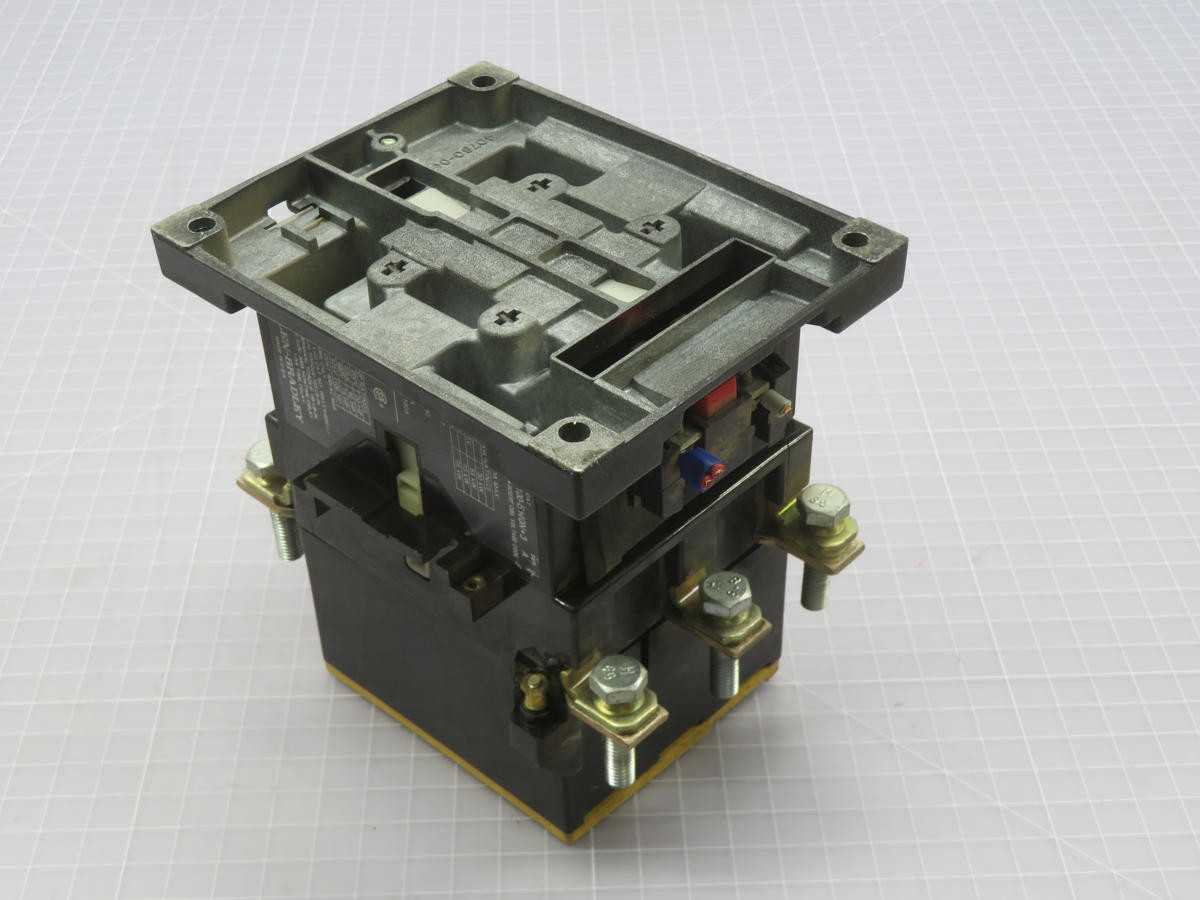 ALLEN BRADLEY 100-B110N*3 CONTACTOR T219187 - CONTACTORS