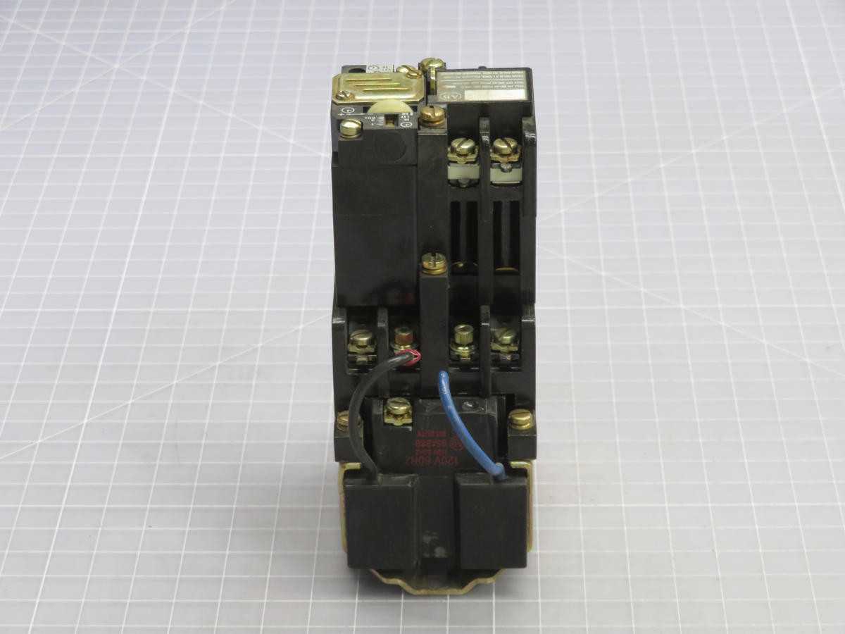 ALLEN BRADLEY 700-NM200A1 INDUSTRIAL CONTROL RELAY T233284 - SAFETY RELAY