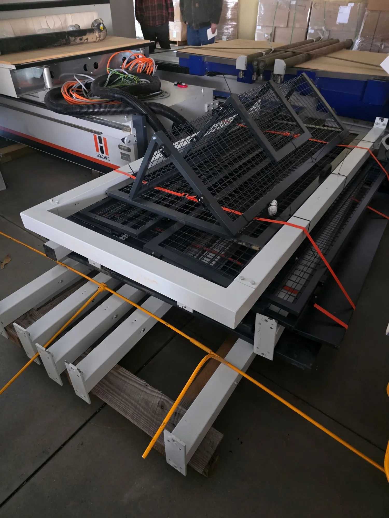 2022 Holz-Her Dynestic 7532 Gantry Milling Machine - 3700x2200 mm, 8 kW, 24000 RPM, HSK-F63 Taper - GANTRY MILLING MACHINES