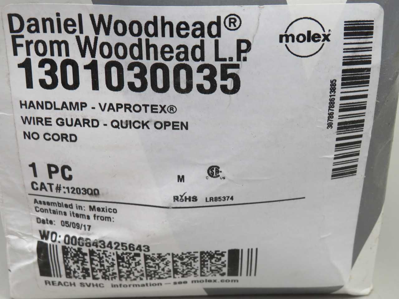 WOODHEAD 1301030035 120300 WATERTITE WET LOCATION INCANDESCENT HAND LAMP 100W WITH QUICK OPEN T16540 - LIGHTING