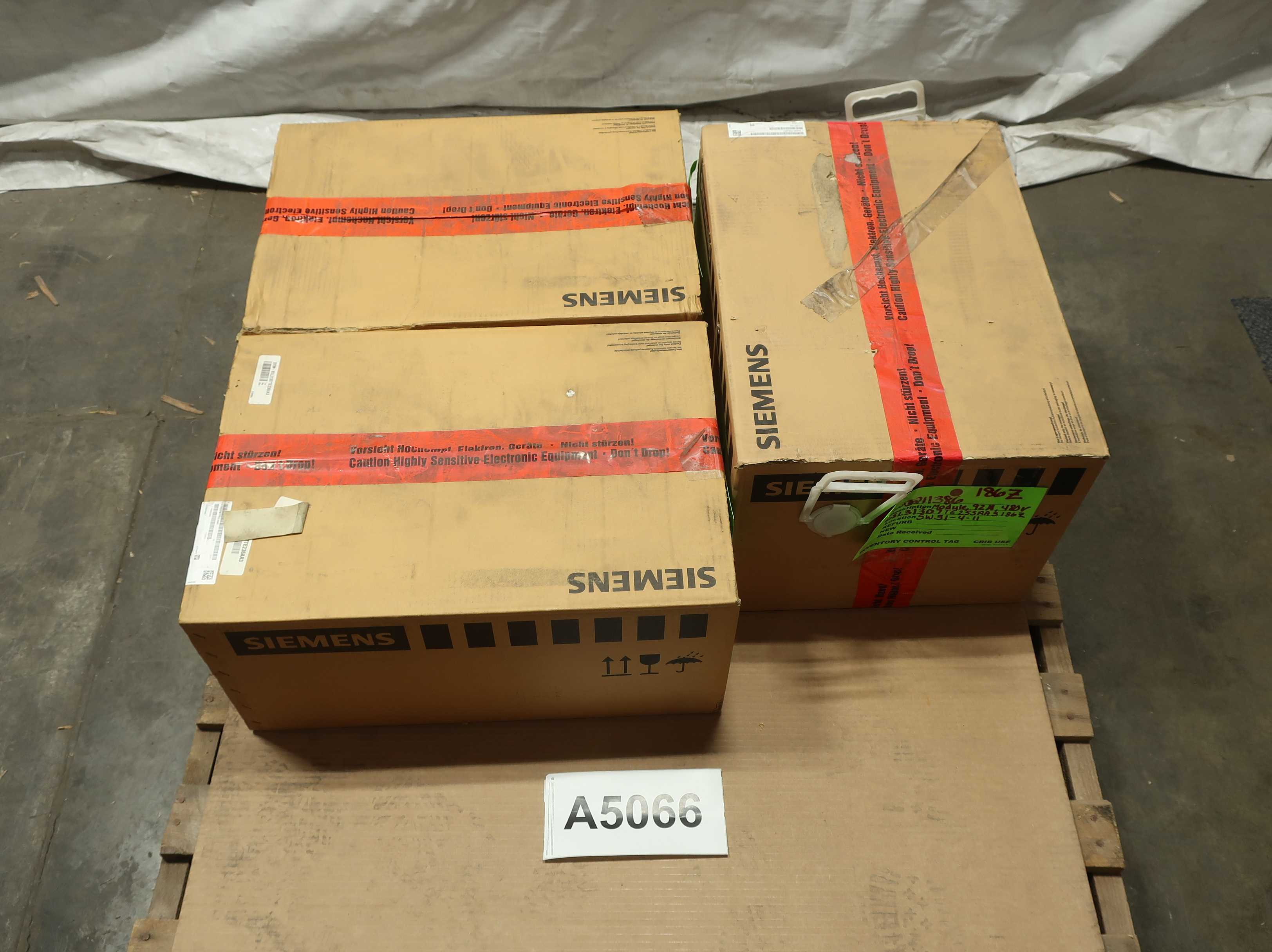LOT OF 3 SIEMENS MODULES - PLC MODULES