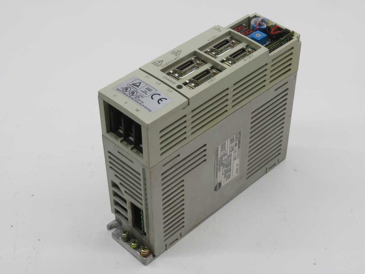 MITSUBISHI MR-J2-10B AC SERVO CONTROLLER T211043 - SERVO