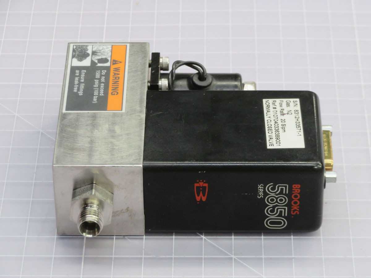 BROOKS INSTRUMENT 5850CAB1AJ1A6 MASS FLOW CONTROLLER T258200 - FLOW MEASUREMENT