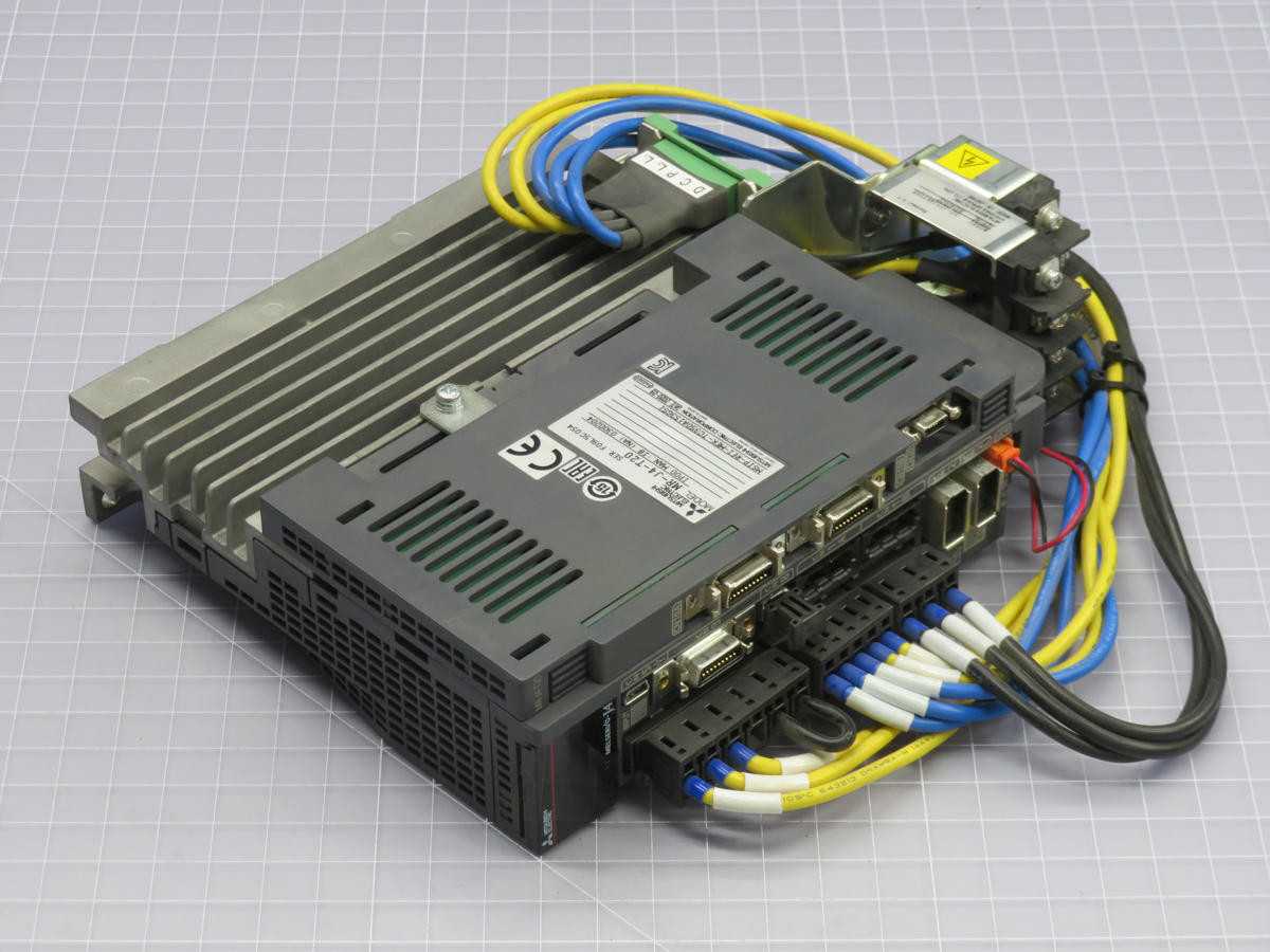 MITSUBISHI SC-J2SJ4KT06K T221201 - SERVO