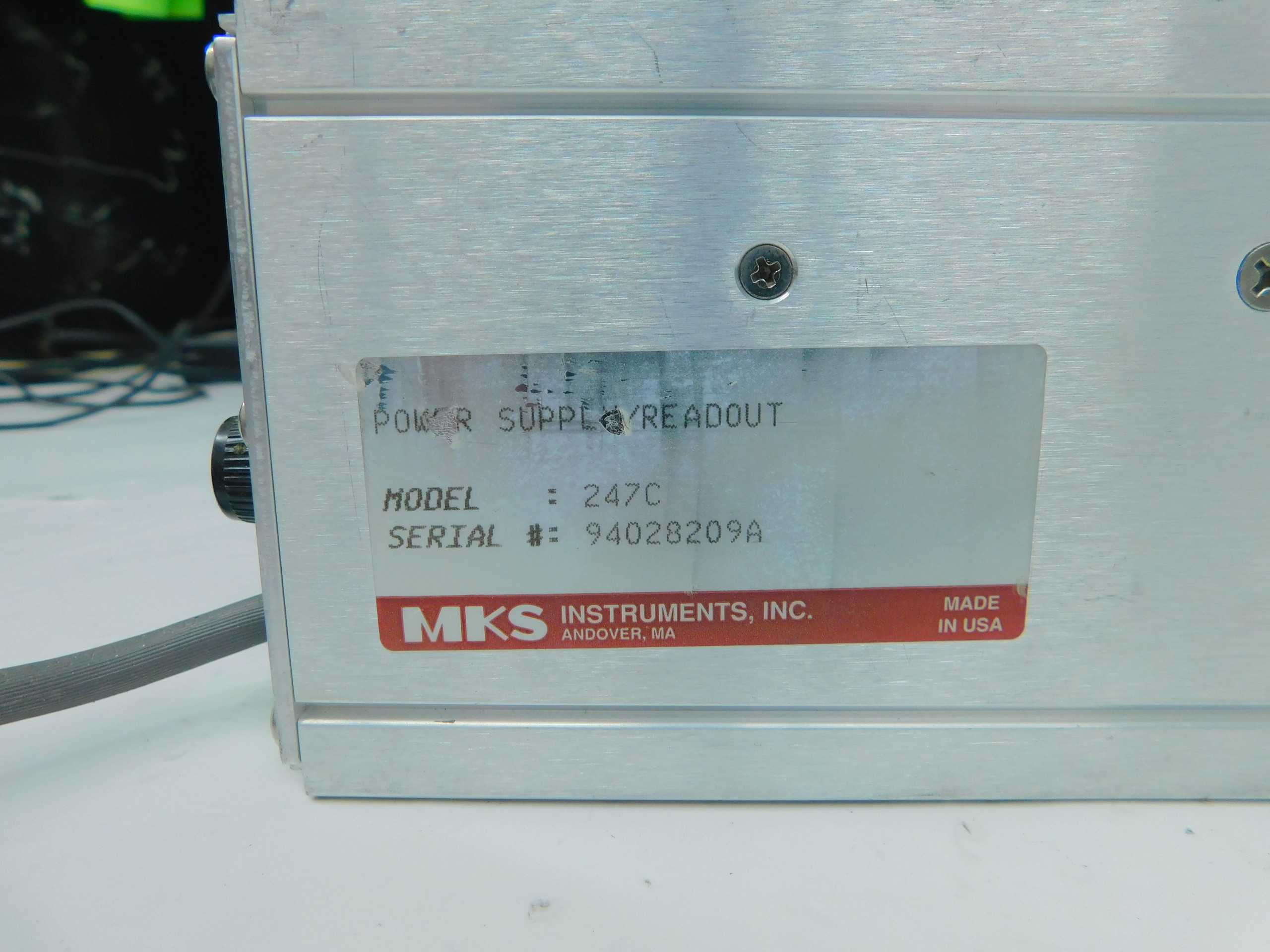 MKS 247C 4 CH.POWER SUPPLY/READOUT - OPERATOR CONTROLS