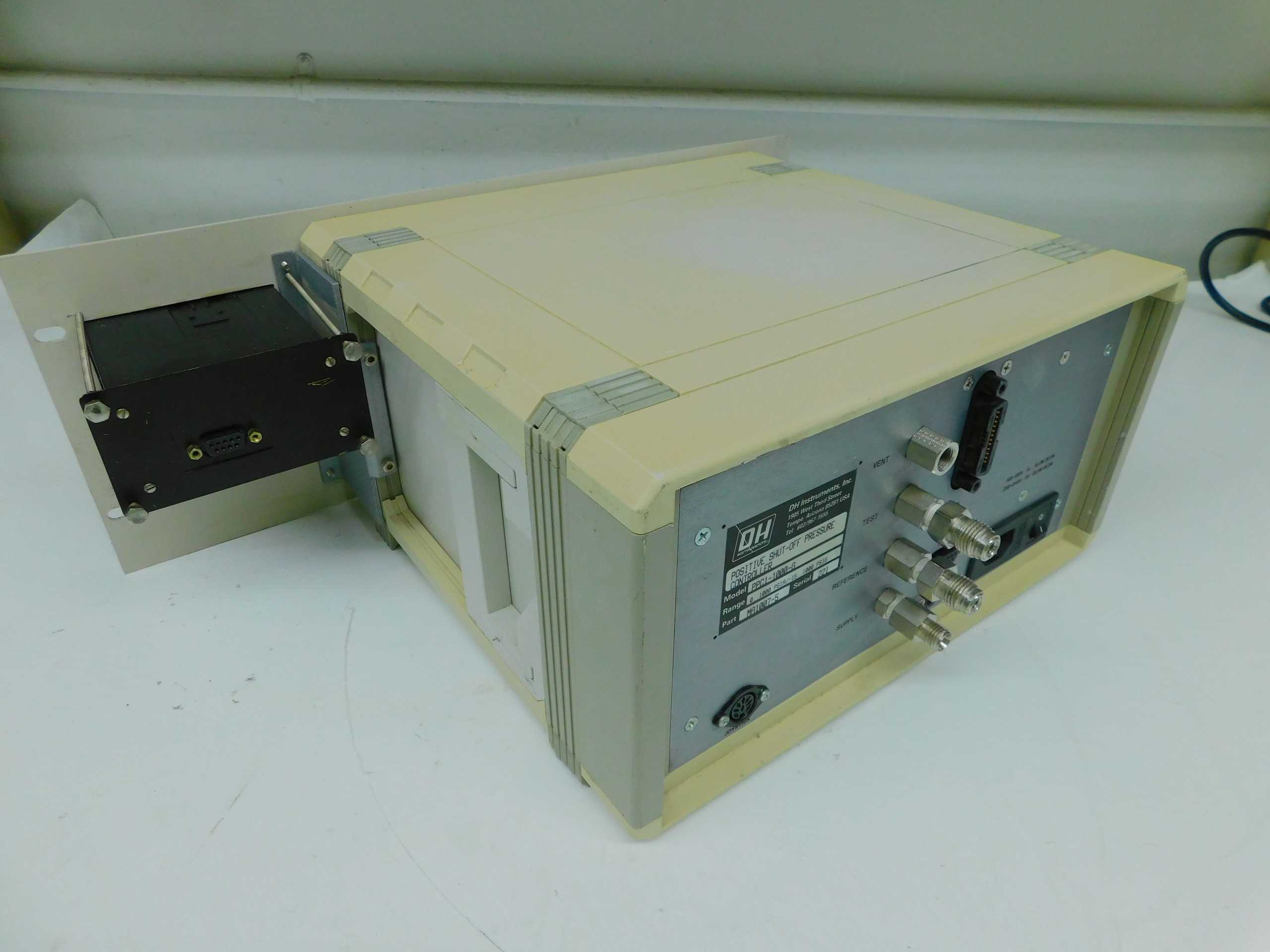 DH PPC1-1000-G Positive Shut-Off Pressure Controller - PRESSURE MEASUREMENT