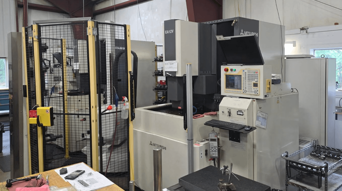 Mitsubishi EA12VM CNC Ram Type EDM With 700x500 mm Table Size - DIE SINKER EDM MACHINES