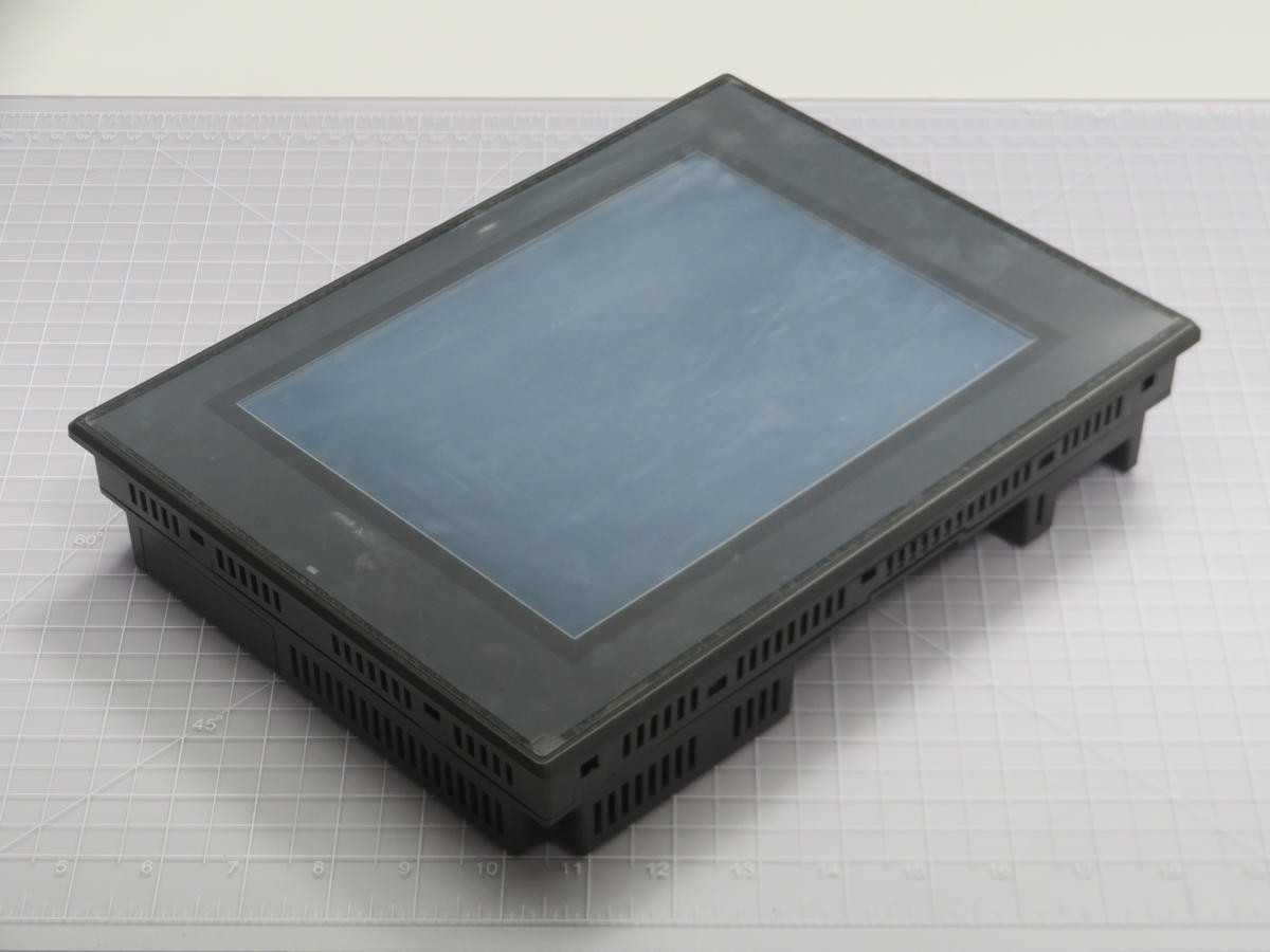 Keyence VT2-10TB Touchscreen Operator Interface - T203370 - OPERATOR INTERFACE PANELS