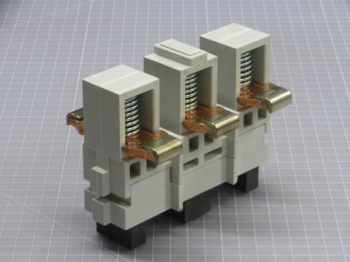 EATON WCK53 CONTACT KIT T245976 - CONTACTORS