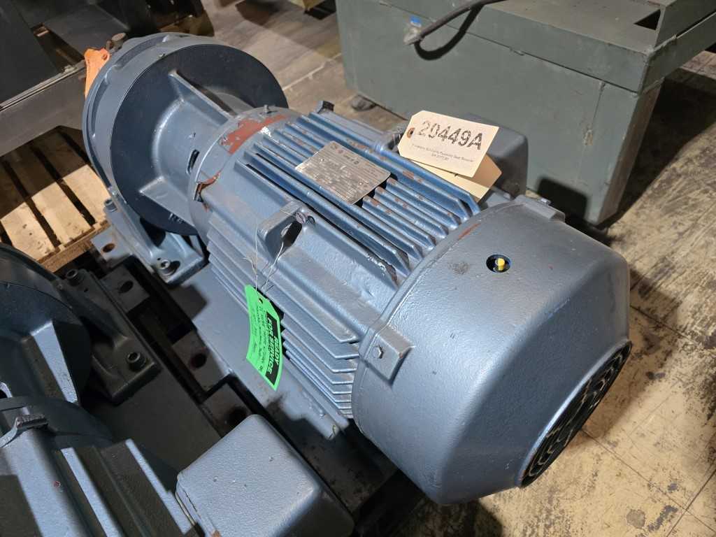 Sumitomo SM-Cyclo Planetary Gear Reducer, Model CHHJM-S-30-4185Y-25, 30 HP - SERVO & PLANETARY GEAR REDUCER
