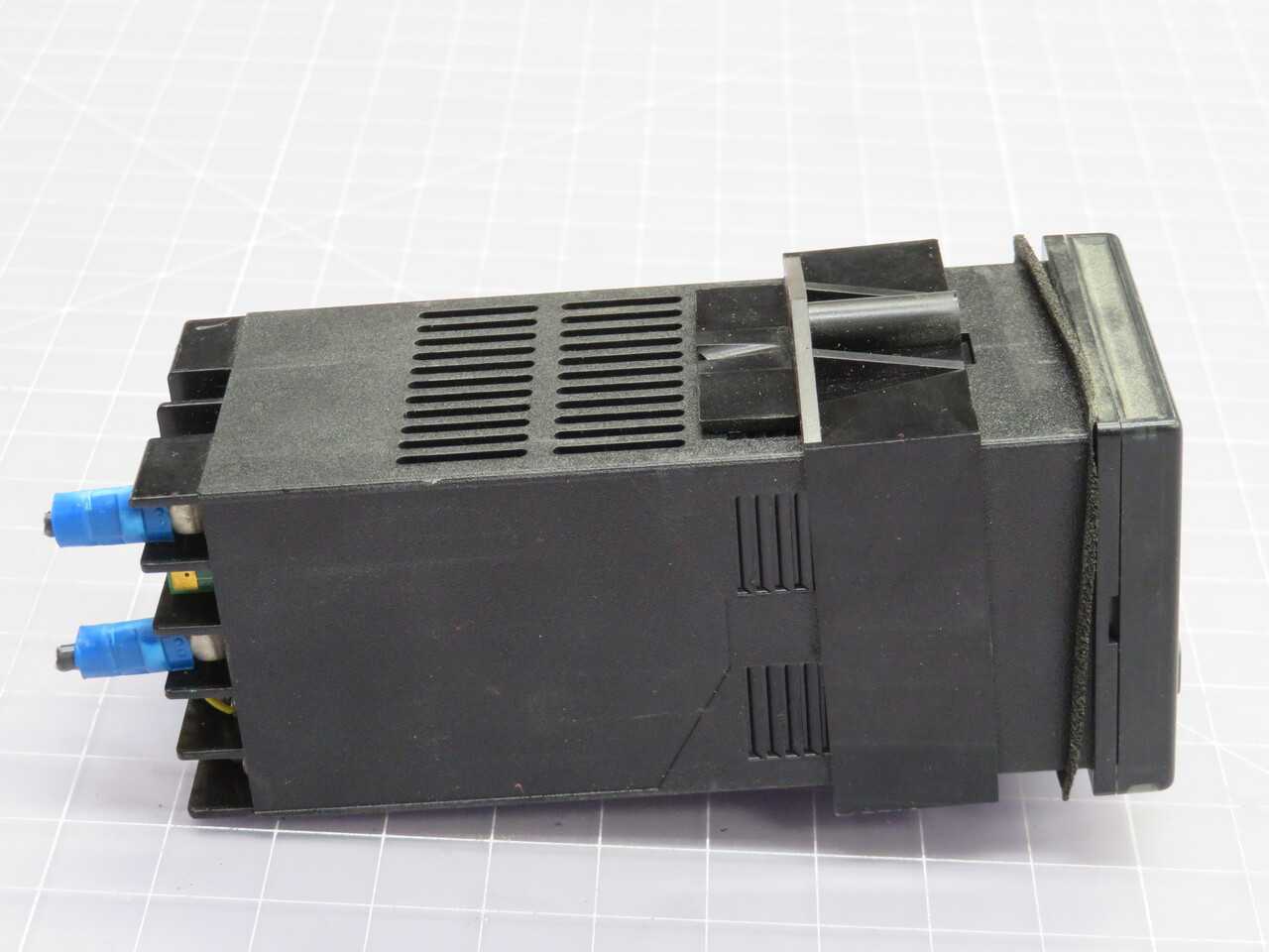 RED LION CONTROLS TLA21000 TIMER T253069 - ELECTRICAL TIMERS