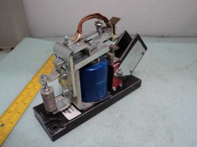 GE TS-6631 170M57D7 CRANE CONTACTOR T8911 - CONTACTORS