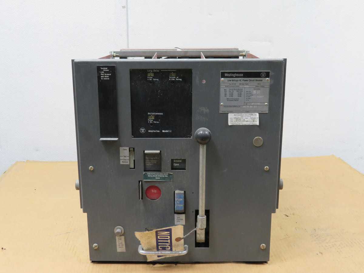 WESTINGHOUSE DS-206 LOW-VOLTAGE AC POWER CIRCUIT BREAKER T210341 - CIRCUIT BREAKERS