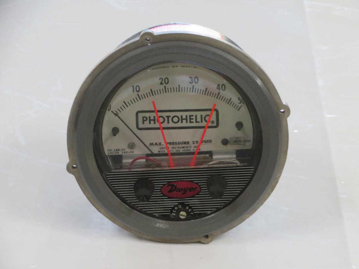 DWYER 3050C POWER SUPPLY DIFFERENTIAL PRESSURE GAGE SWITCH RANGE 0-50 - INSTRUMENTATION